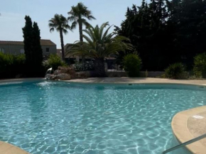 Pavillon T3 avec Piscine, Terrasse et Jardin à Valras-Plage - 6 Pers, 900m de la Mer - FR-1-701-75